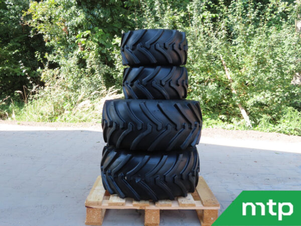 Satz Industriereifen mit Felgen – Bild 10