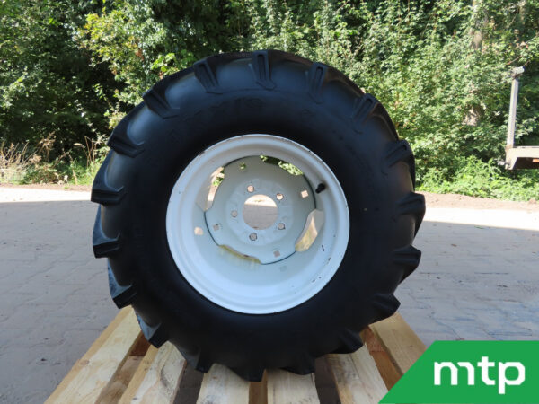 Satz Industriereifen mit Felgen – Bild 13