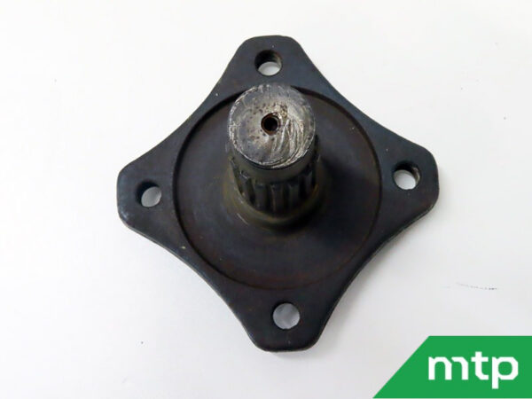 Abgehende 4WD Achse mit Montageflansch Iseki TU – Bild 2
