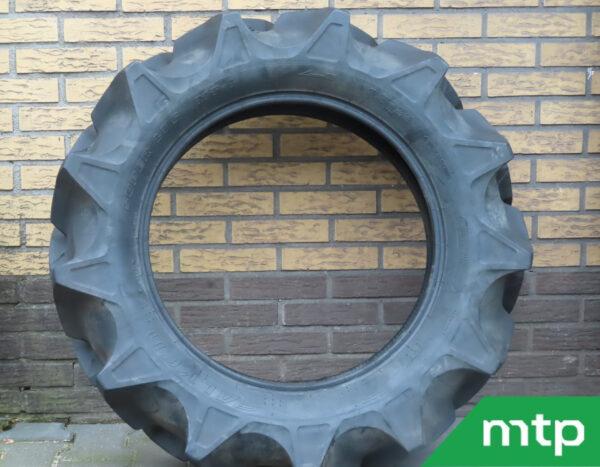 Industriereifen 18x8.5-10 gebraucht